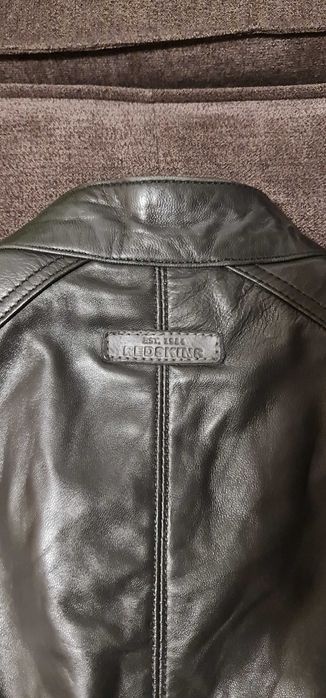 Redskins чисто ново кожено яке