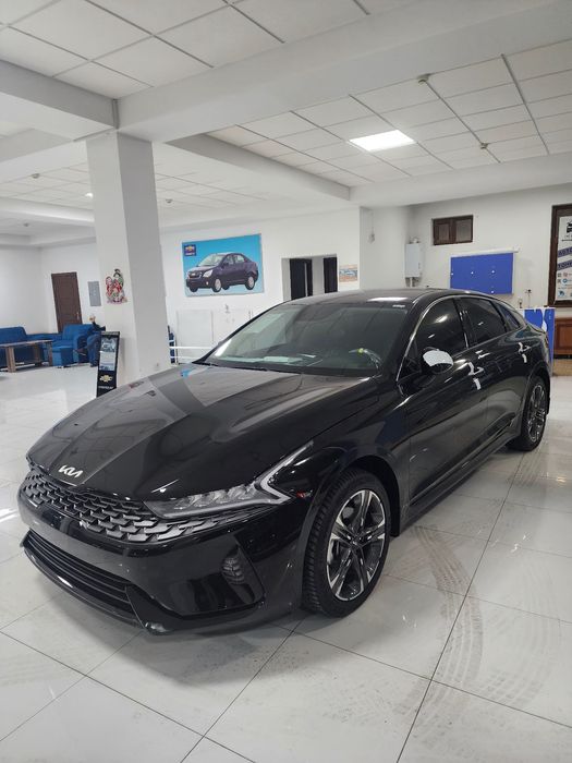 Kia K5 Prestige 2023