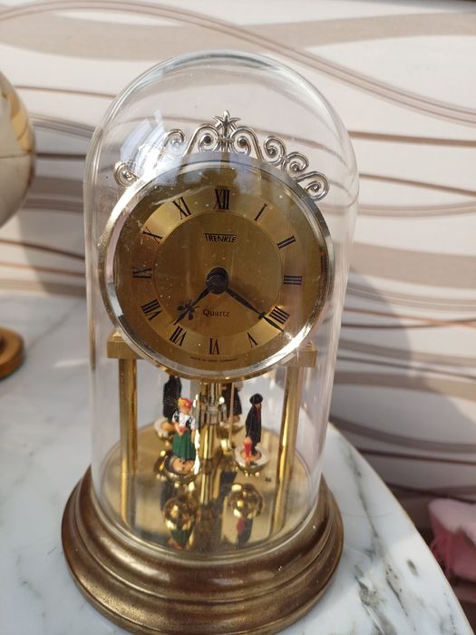 Ceas figurine miscatoare