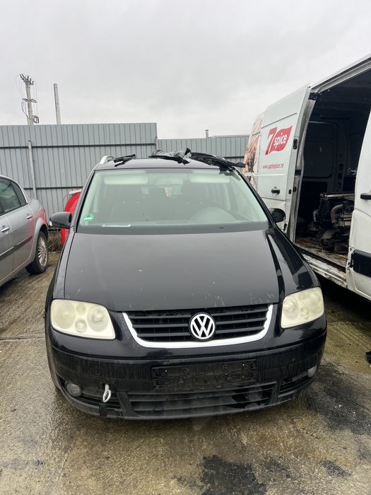 Vand bara fata capota usi haion tragar faruri volkswagen  Touran