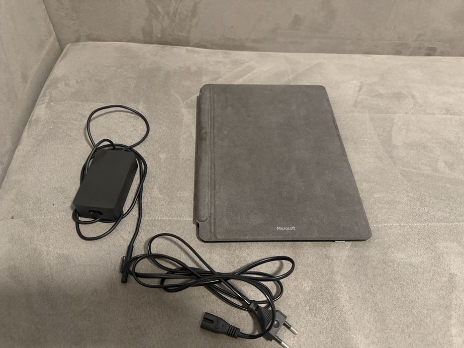 Microsoft surface pro X 13”