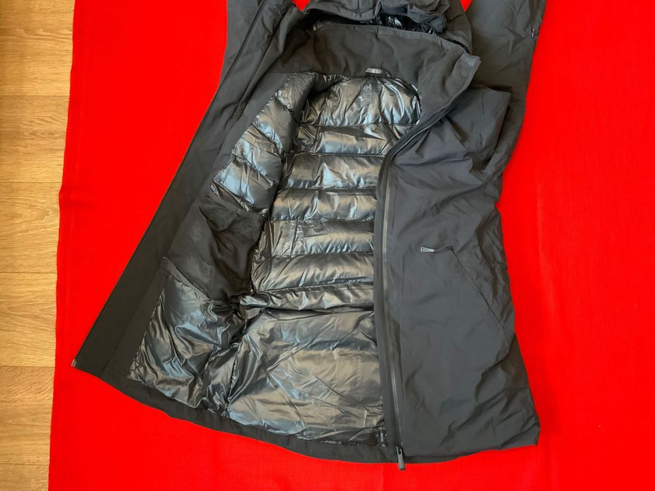 Helly Hansen-оригинално яке размер м