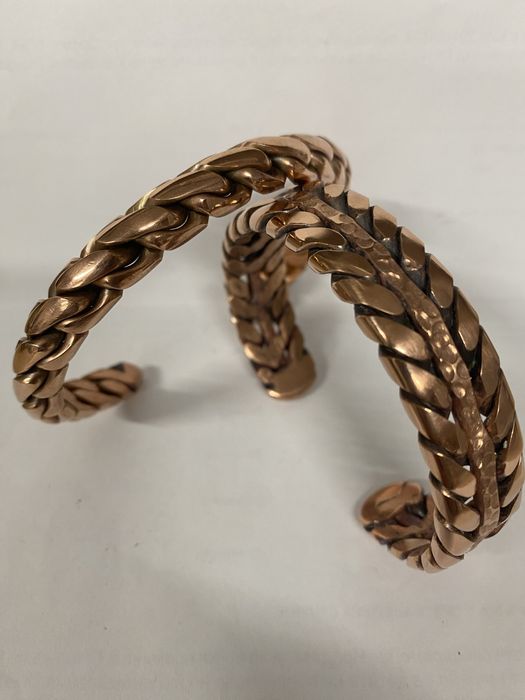 Медна гривна 18см