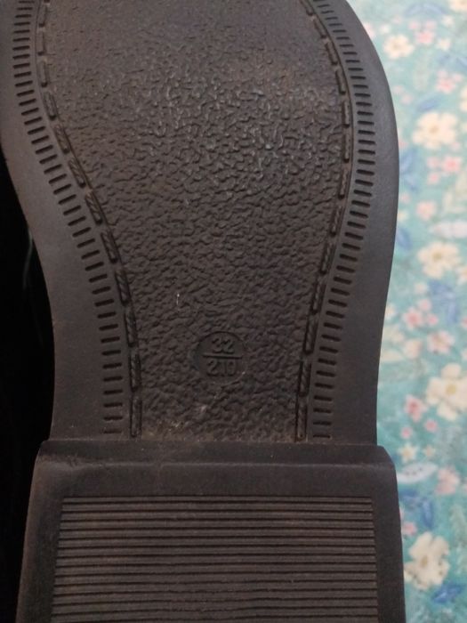 Pantofi lac  32 h&m