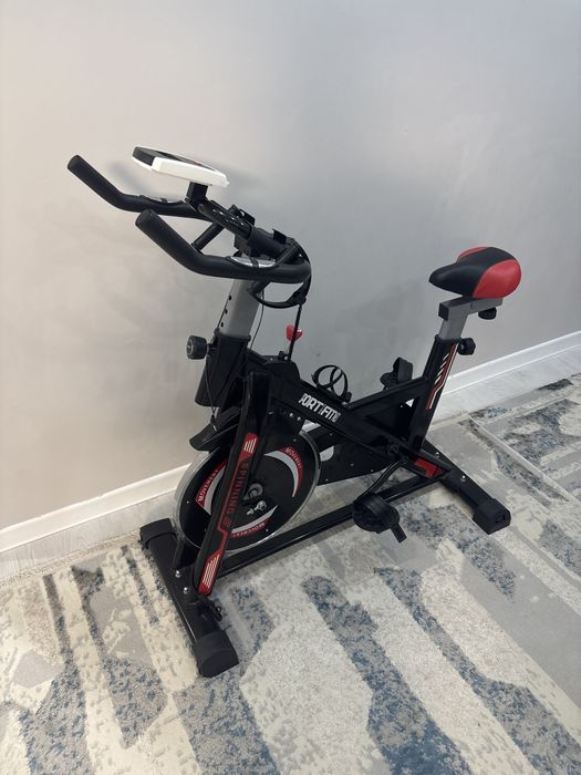 Велотренажер почти новый