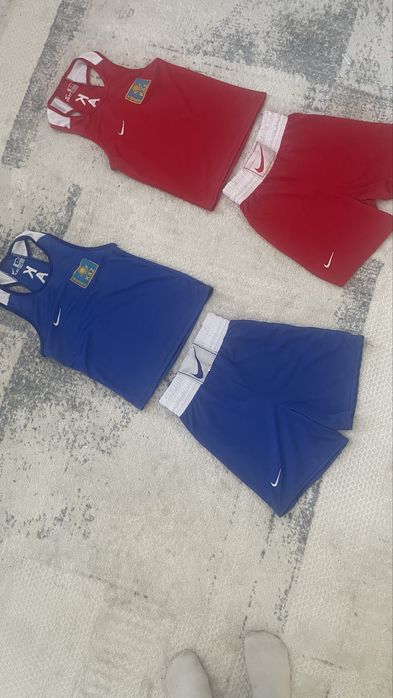 Продам боксерские формы NIKE