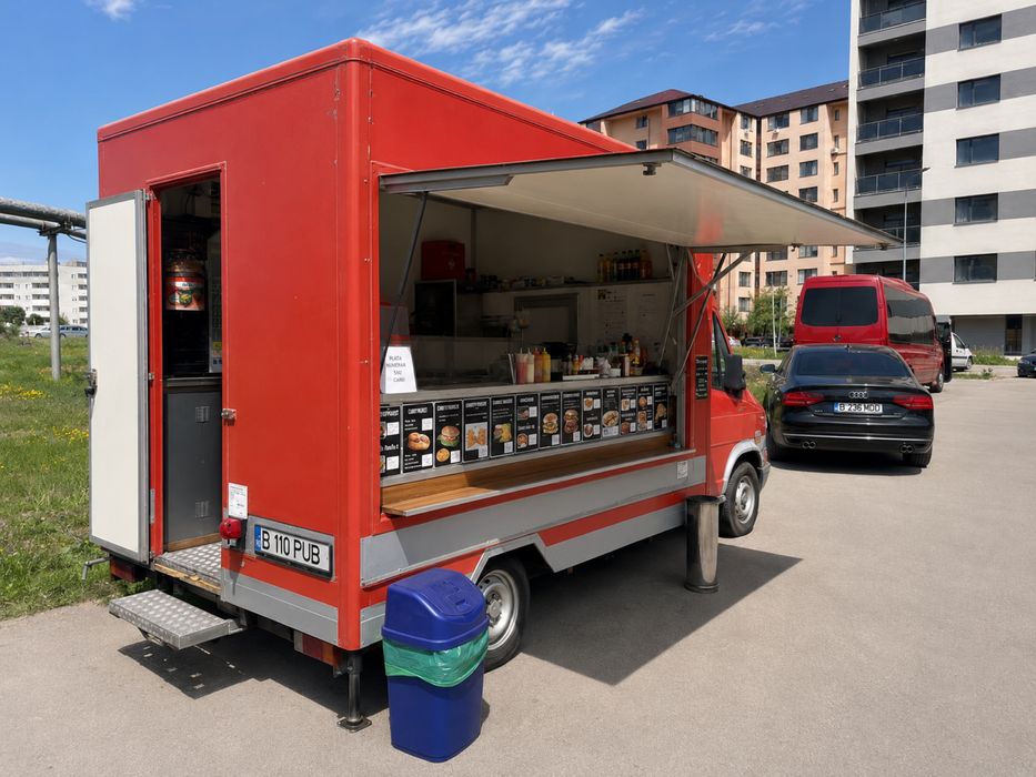Inchiriez FoodTruck