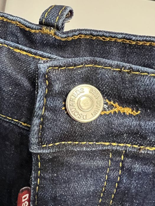 Blugi DSQUARED2 super calitate