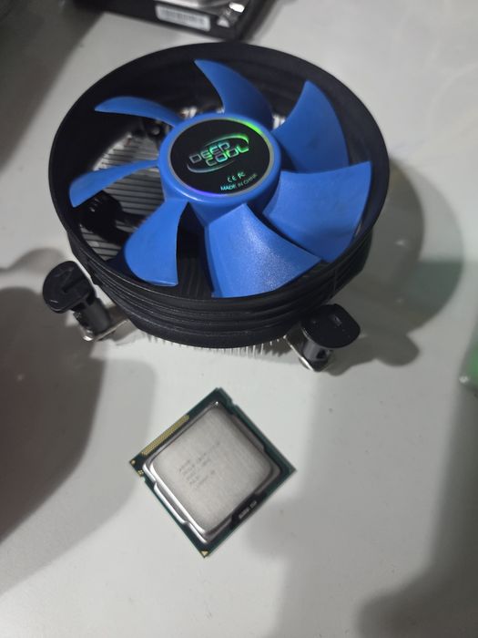 Процессор Intel Core i3-2100 + Кулер Deepcool (LGA 1155)