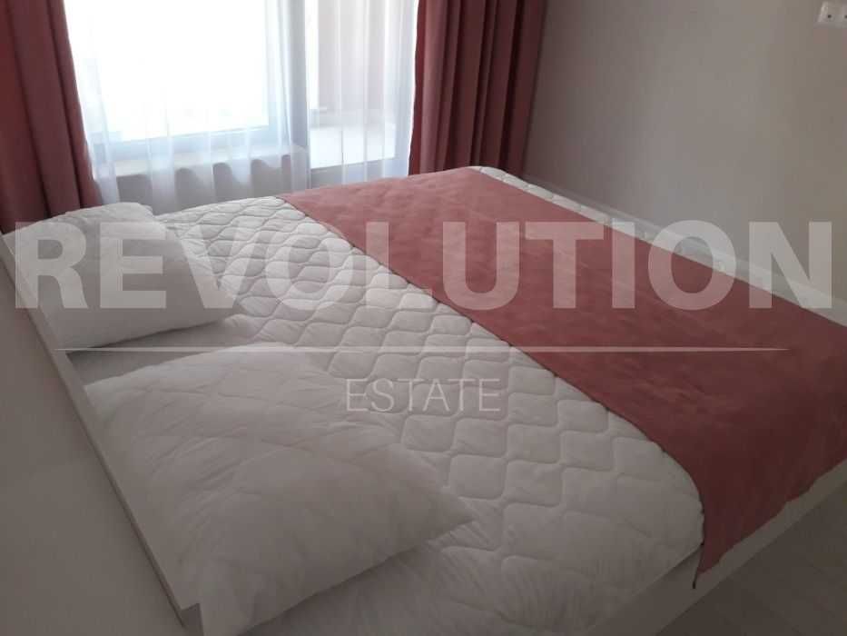 Дава се под наем Двустаен апартамент в Варна, Център - 65 кв.м за 510 € - Снимка #5