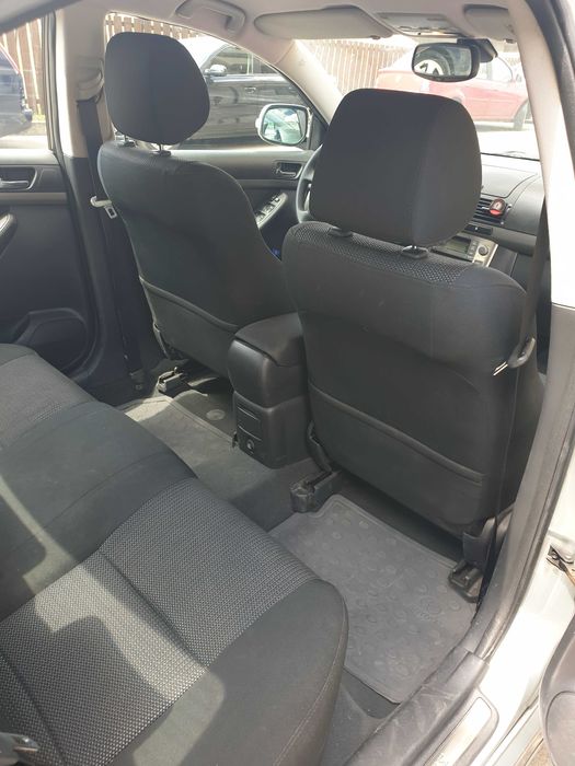 Toyota Avensis în stare foarte bună