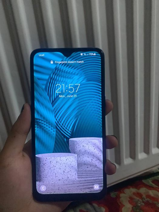 самсунг а 10с  телефон