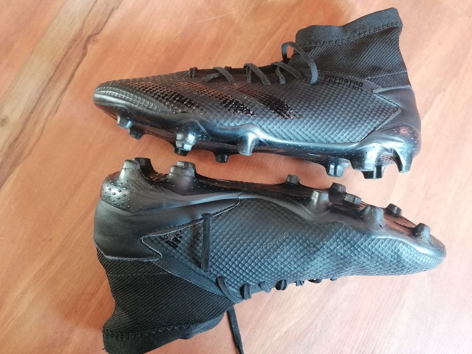 Футболни обувки adidas PREDATOR 20.3 FG