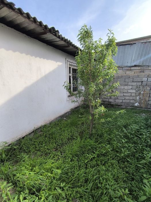 Продам 6,2 сотки в янгихаетском районе. Старые Сергели. В доль дороги.