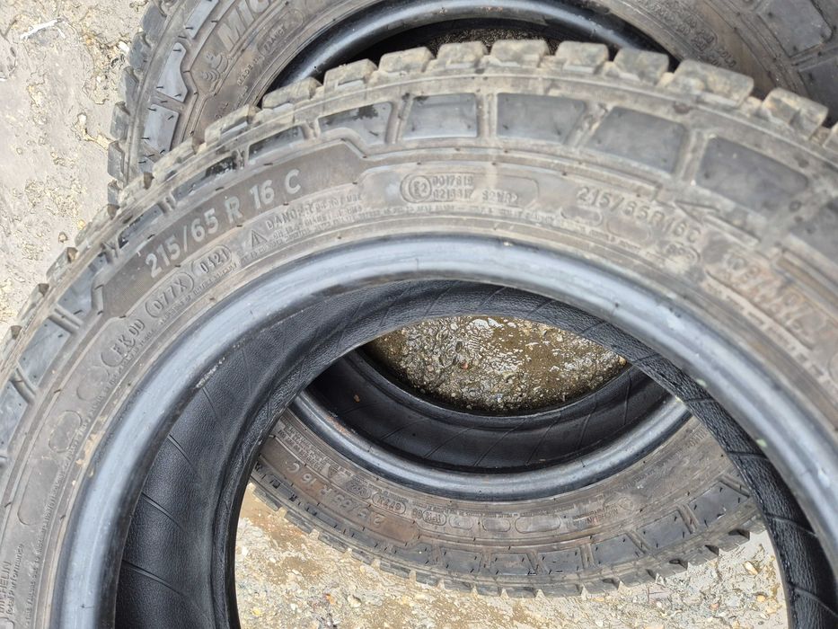 2 Anvelope VARA IARNA 4 Sezoane - 215/65/16C - Michelin - 2021