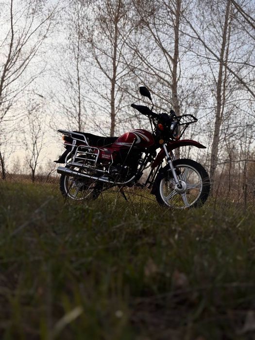 Продам мотоцикл Yaqi 200куб