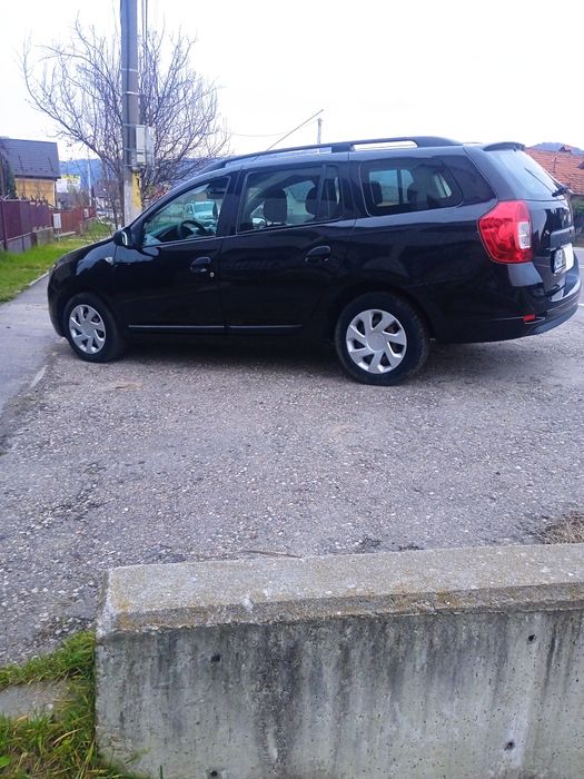 Vând Logan impecabil