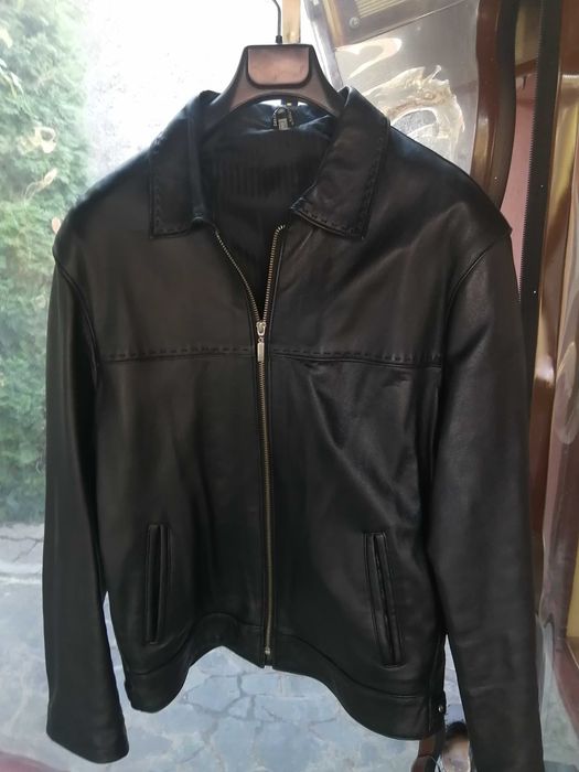 Продавам мъжко кожено яке от естествена кожа.,размер 52.