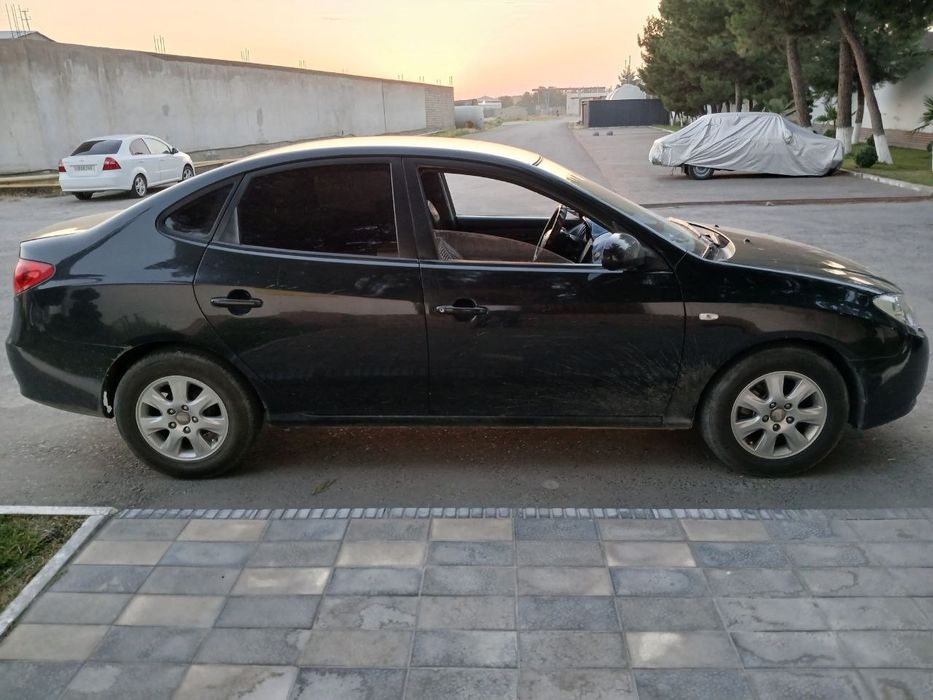 HYUNDAI AVANTE
2008 йил
Бензин, Прапан
Пробег 381000