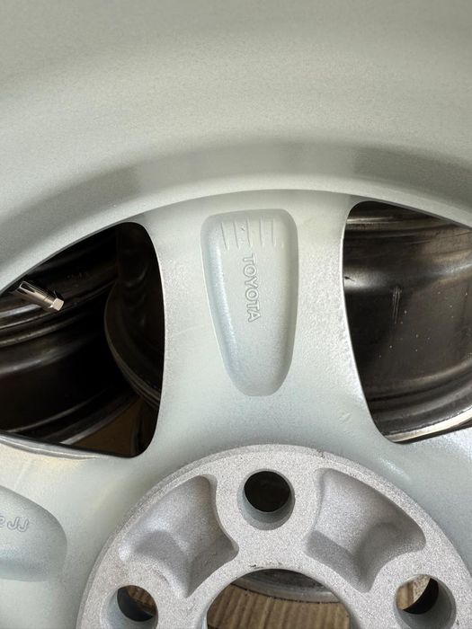 Диски  тайота 30/35