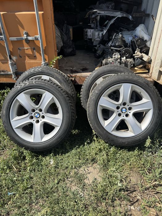 Диски х5 оригинал r19 шины как новые