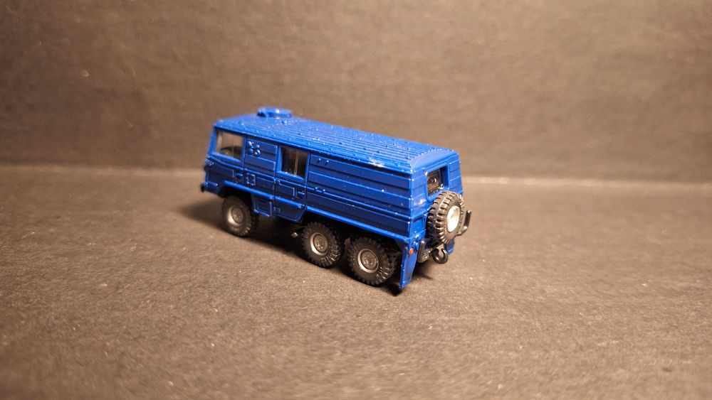 Камиончетa модели HERPA AWM 1/87