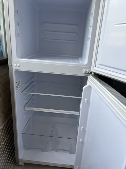 Xolodilnik v xorowem sostayaniye