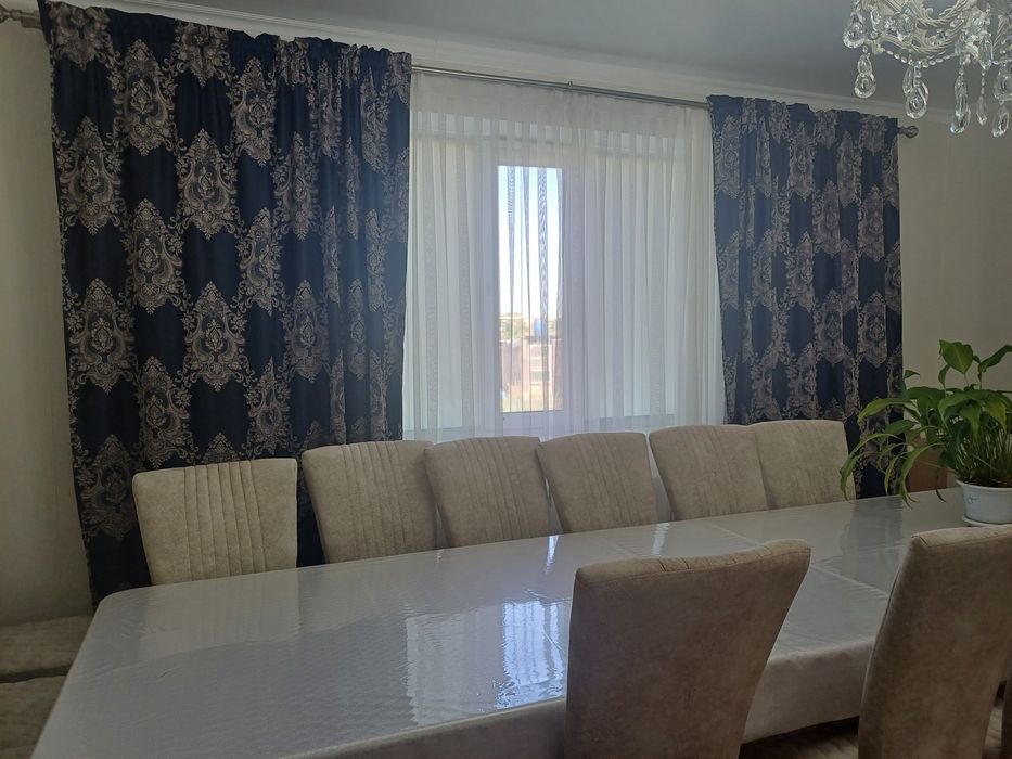 Продам Шторы 3-2,60