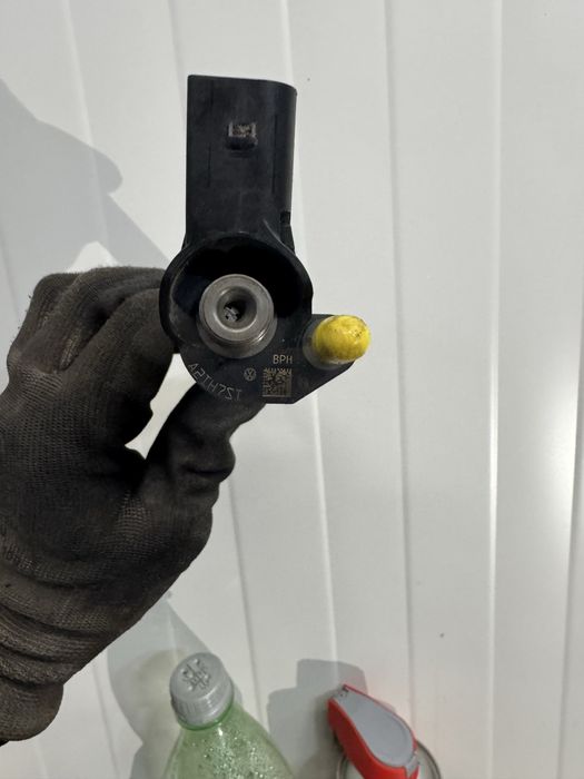 Дюза за Ауди А4 б8 2.0 143 кс