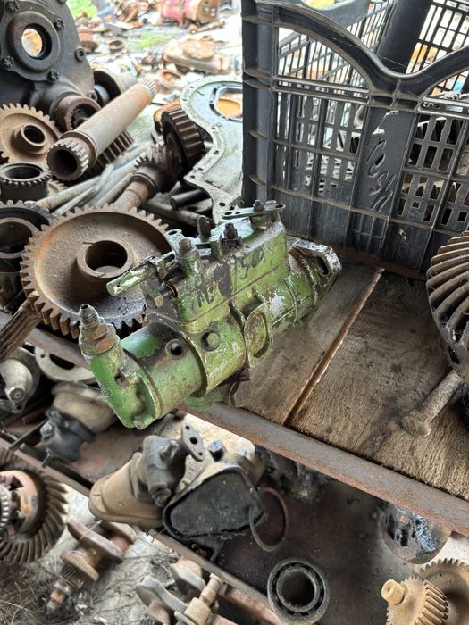 Pompa injectie john deere in 4