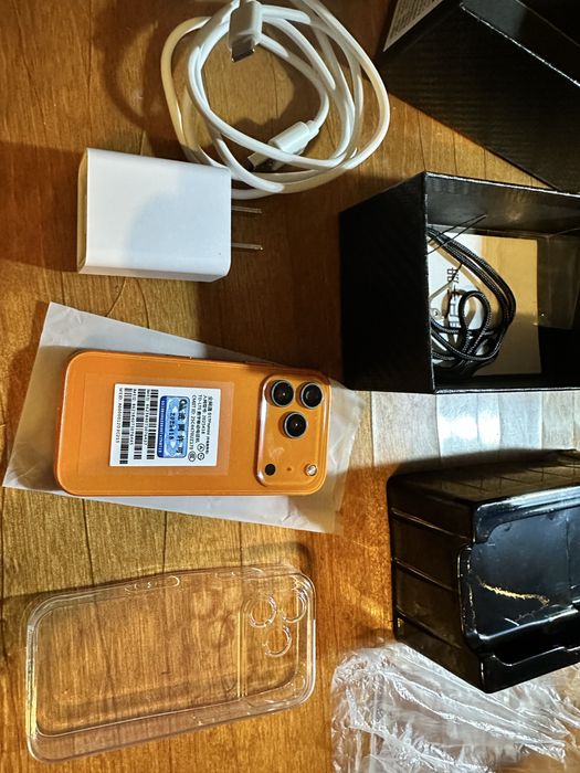 Продам смартфон S 17 Pro mini