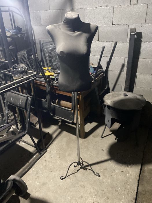 Продам манекены .