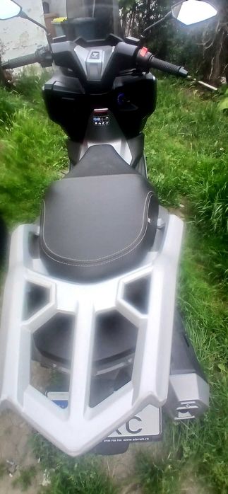Vand scuter voge sr 1