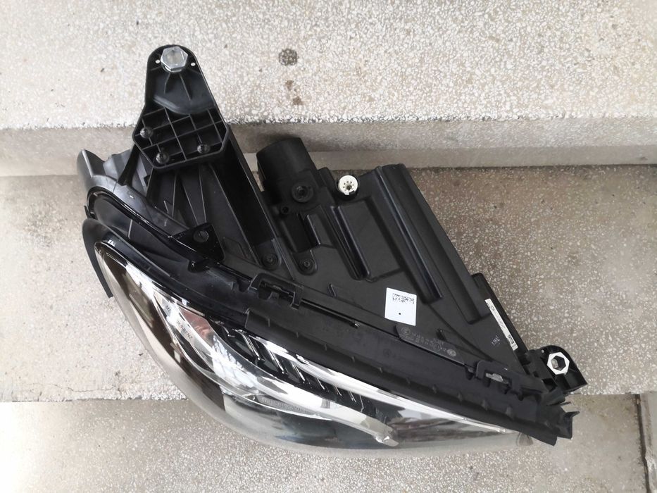 Фар Mercedes W213 E-classa десен/Фар Мерцедес W213 Оригинален