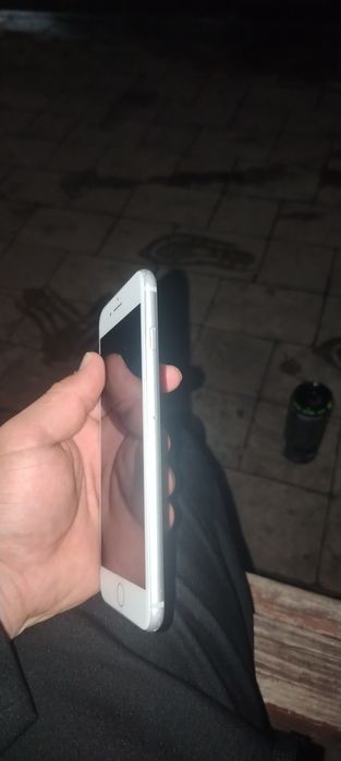 Iphone 8 plus сатылады