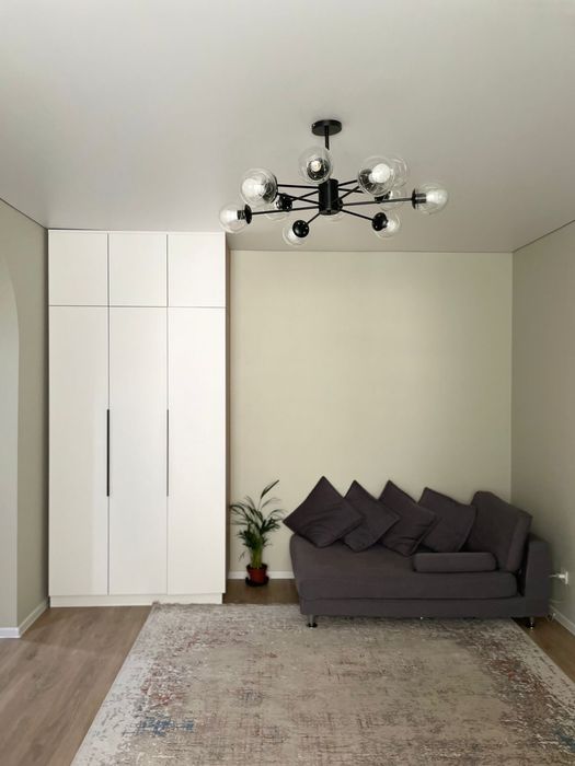 Продаю угловой диван