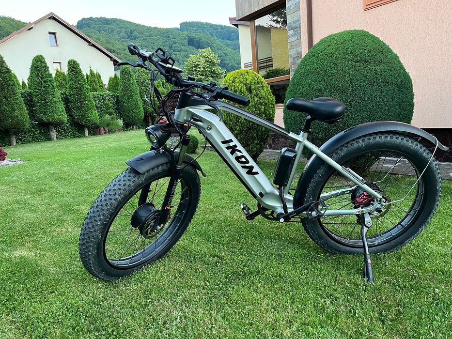 Vând bicicletă electrica cu dublă tracțiune