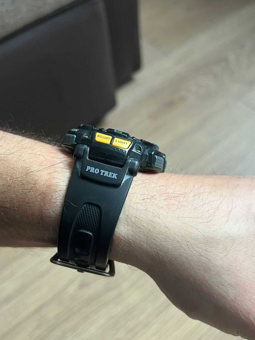 Ceas Casio Pro Trek PRG-240 alimentare solara,busola,barometru,busola