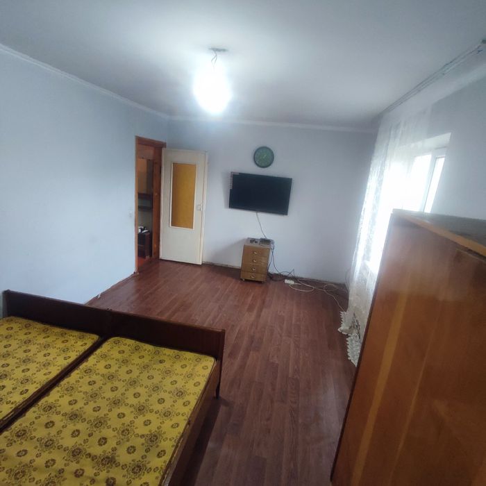 Сдам 1.5 комнатную квартиру