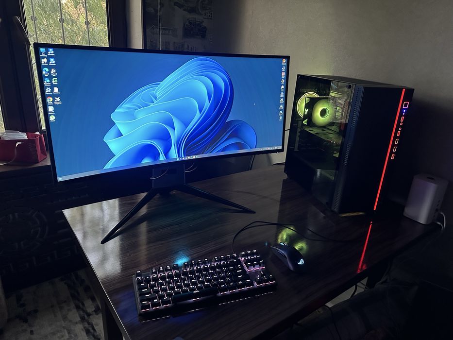 * мощный геймерский компьютер для игр и работы с графикой и програмиро