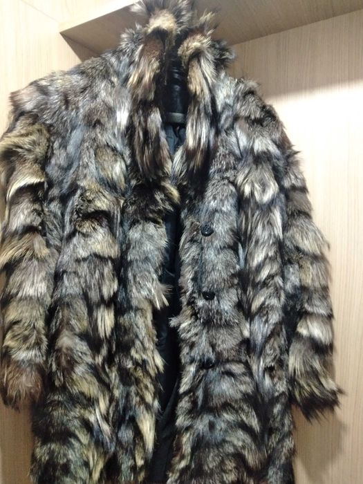 Късо дамско кожено палто