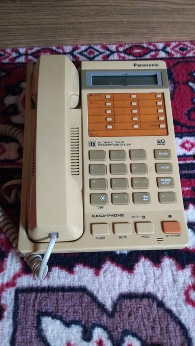 Продается домашний телефон Panasonic.