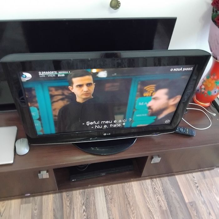 Tv plasma LG diagonala 80 cm