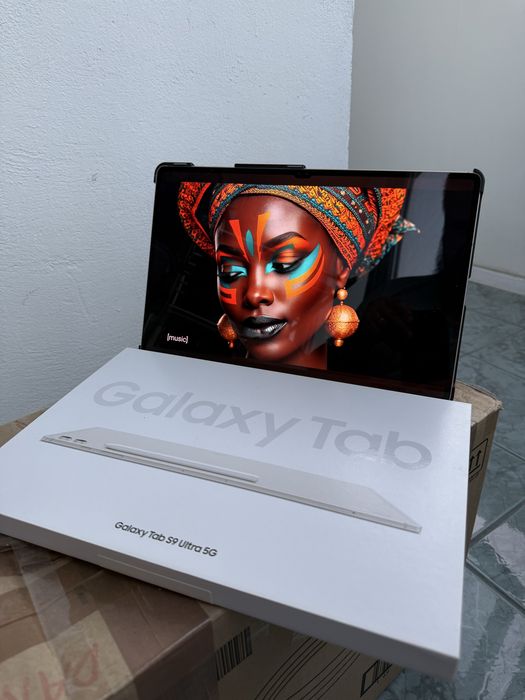 VAND / SCHIMB cu FENIX,  TABLETA Samsung galaxy Ultra S9 factura
