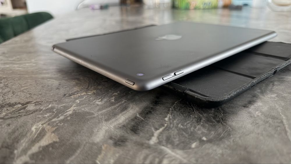 Apple iPad 7 (2019) – 32GB Wi-Fi