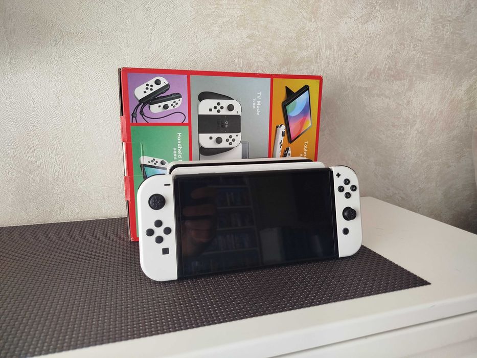 Nintendo Switch OLED