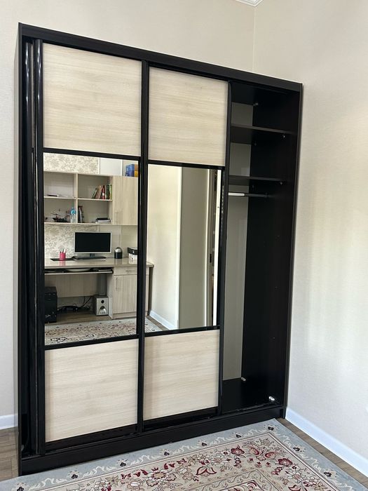 Продаю шкаф-купе