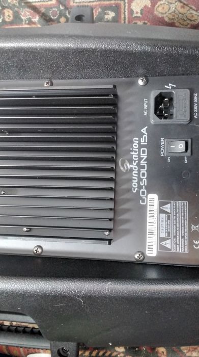 Boxa activa  profesionala sound creation 800 w   1059 lei( neg)