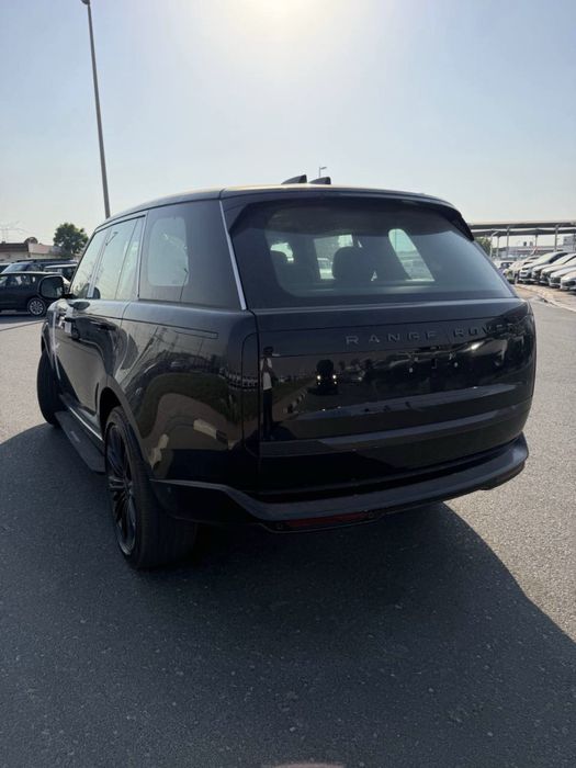 Range Rover Vogue P400 SWB