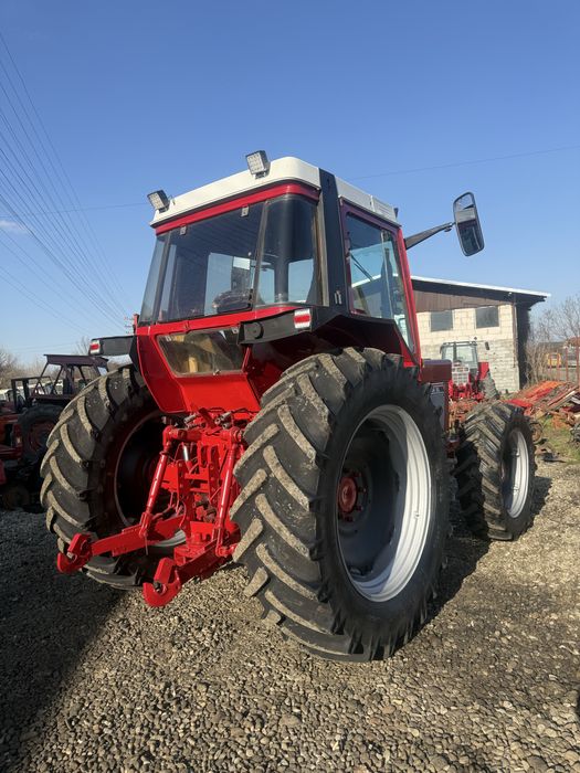 Vand sau schimb Case International 856 XL cu turbo